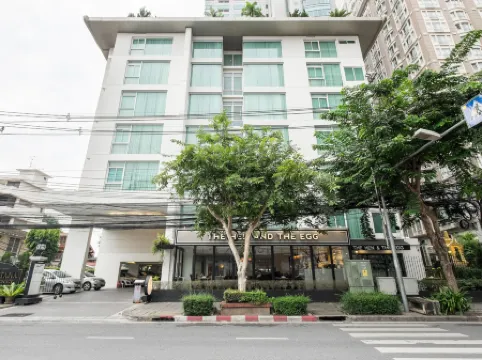 Rongratana Executive Residence