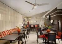 Hampton Inn & Suites Ft. Lauderdale Airport/South Cruise Port - petit déjeuner