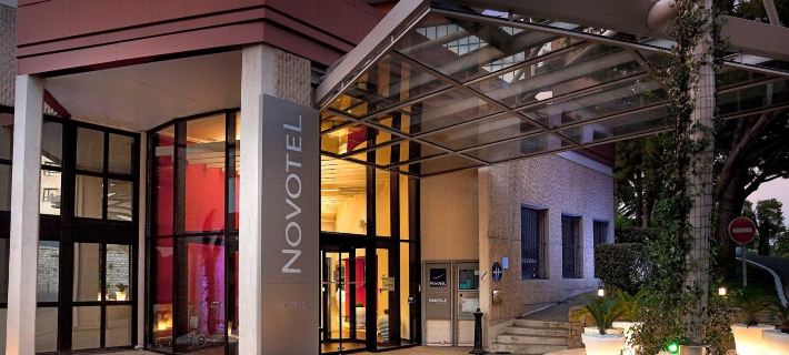 Novotel Marseille Vieux-Port Hotele w: Marsylia