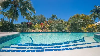 Arcadia Retreat Rarotonga Hotels near Arorangi CICC Church