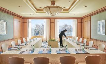 Four Seasons Hotel Cairo at Nile Plaza