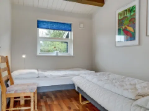 "Gull" - 150m from the Sea