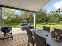 "Hildegard" - 1.5km from the Sea Hotels in Hjorring