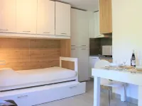 Grenat 8 Hotels in 