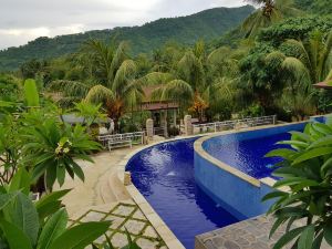 Nipah Pool Villas and Restaurant