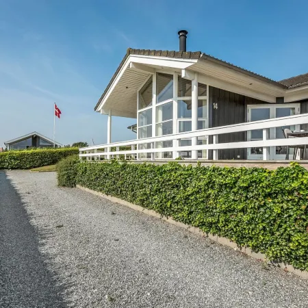 "Maj" - 150m from the Sea