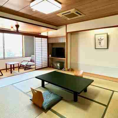 宮島ホテルまこと Rooms