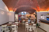 Hotel Amalfitana - 2-Star