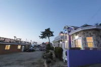 Seonjedo Iris Pension Hotels near Seonjaedo