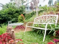 Villa Lonjong Puncak by Vasaka Villa 西帕納斯住宿飯店