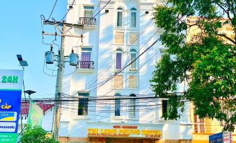 Thi Long Phung Hotel