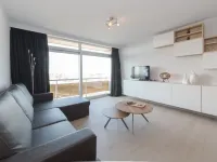 Astrid 703 with Seaview