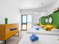 Sweet Ocean - balcony