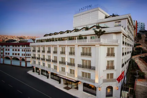 Lazzoni Hotel
