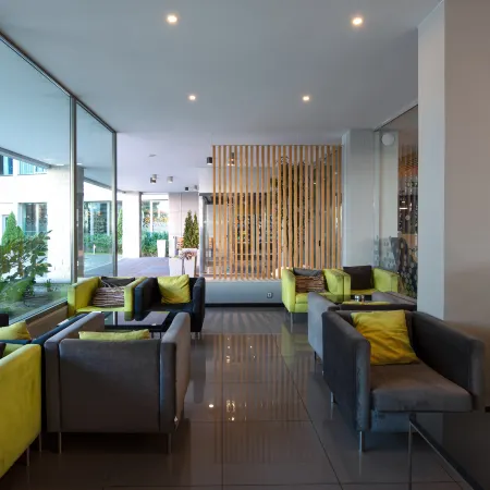 Holiday Inn Express LISBON AIRPORT by IHG Отели рядом с достопримечательностью «Оливайш»