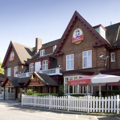 Premier Inn Loughton/Buckhurst Hill Các khách sạn gần Khu ngoại ô Hainault