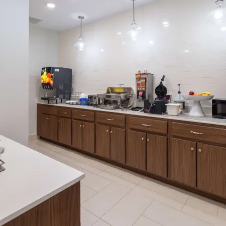 La Quinta Inn & Suites by Wyndham Augusta/Fort Eisenhower