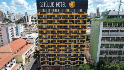 Getúllio Hotel Hotellit kohteessa Duque de Caxias