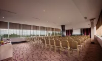 Carlton Hotel Dublin Airport Hotels in Ballymun