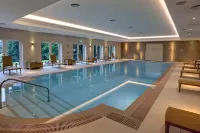 Best Western Lamphey Court Hotel - Pool