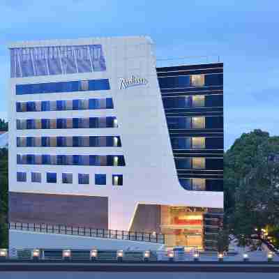 Radisson Bengaluru City Center Hotel Exterior