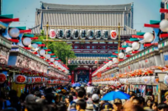 デザイナーズシエスタホテル