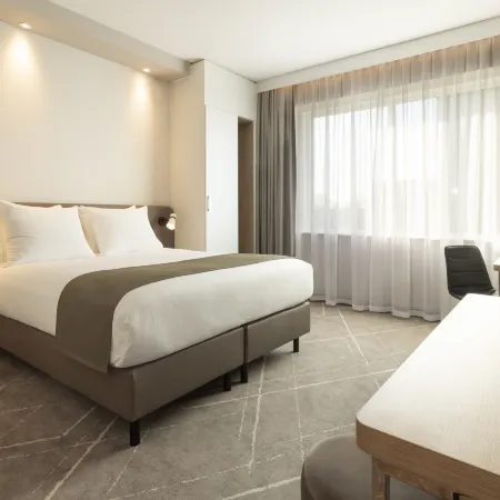 Holiday Inn EINDHOVEN AIRPORT by IHG