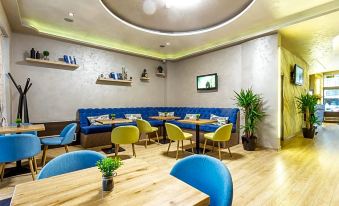 City Avenue Hotel by Hmg-Free Parking-Free Wi-Fi