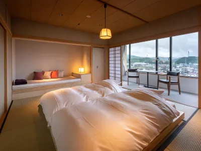 Wataya Besso Hotels near 嬉野温泉 湯けむり広場