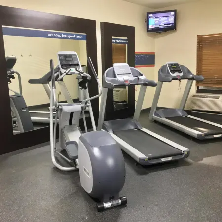 Hampton Inn Garden City