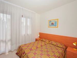 Bellissima Villa con due Camere da Letto a Bibione - Beahost