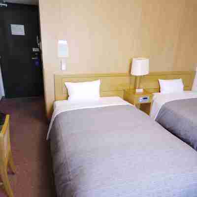 Hotel Route-Inn Oita Ekimae Rooms