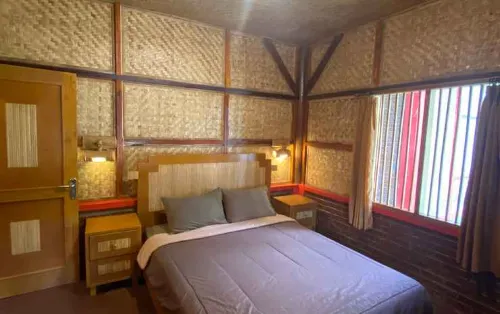 Saung Gawir Bungalow & Resto Ciwidey