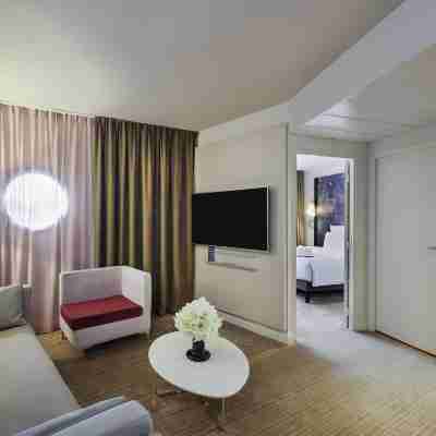 Hôtel Mercure Paris La Défense Rooms
