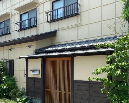 春日旅館-Kasuga Ryokan- 名張のホテル