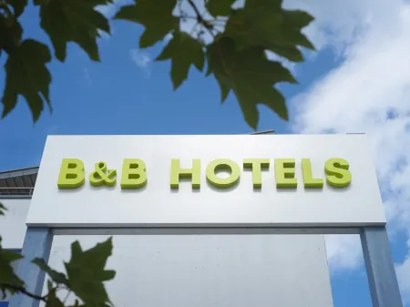 B&B HOTEL Schwerin-Süd Отели в г. Гольденштедт