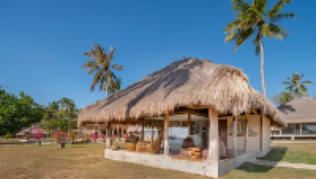 Bleu Mathis Gili Asahan Hotel berhampiran Desert Point