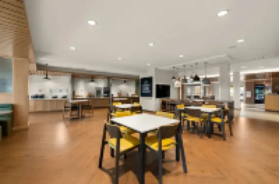 Fairfield Inn & Suites Brooksville Suncoast Parkway Hotels in Spring Hill