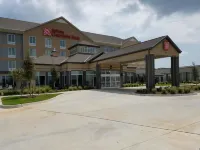 阿德莫爾希爾頓花園酒店 鄰近Ardmore Public Library的酒店