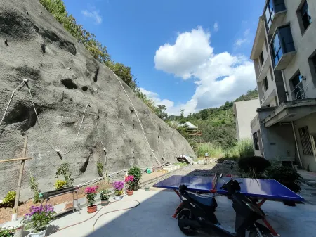 Yongtai Manshiguang Courtyard Отели в г. Юнтай