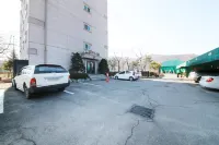 Dongducheon Hive - Motels
