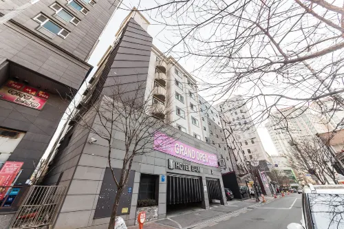 Hanam Baum Hotels in Hanam