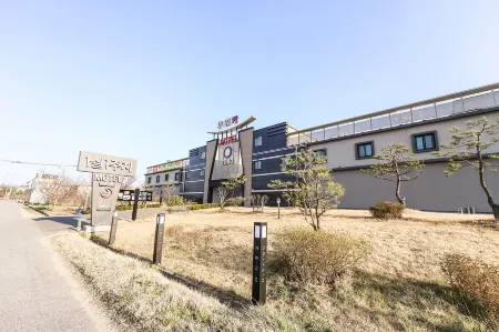 Gimcheon Zero Self Check-in Motel Отели рядом со станцией Gimcheon-Yeog