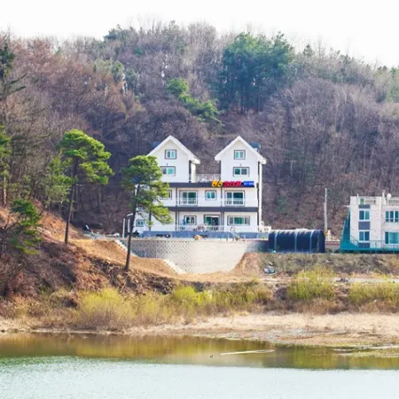 Anseong Pension Ddeulanche
