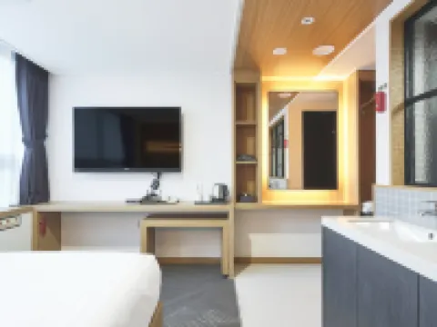 โรงแรมเอส สเตย์ โรงแรมในซูว็อน