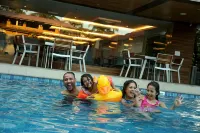Resort the Lohias, Goa Candolim - Beach