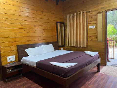 Royal Ocean Beach Resort