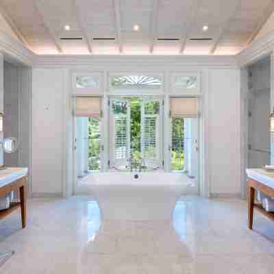 "Villa Tamarindo" Luxury Beachfront Villa by One Caribbean Estates Rooms