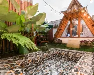 Nimo Resort Ciater Hotel di Desa Ciater