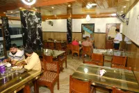 HOTEL BHARATI - breakfast